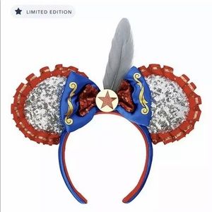 NWT Disney Minnie Mouse Main Attraction Dumbo Ears